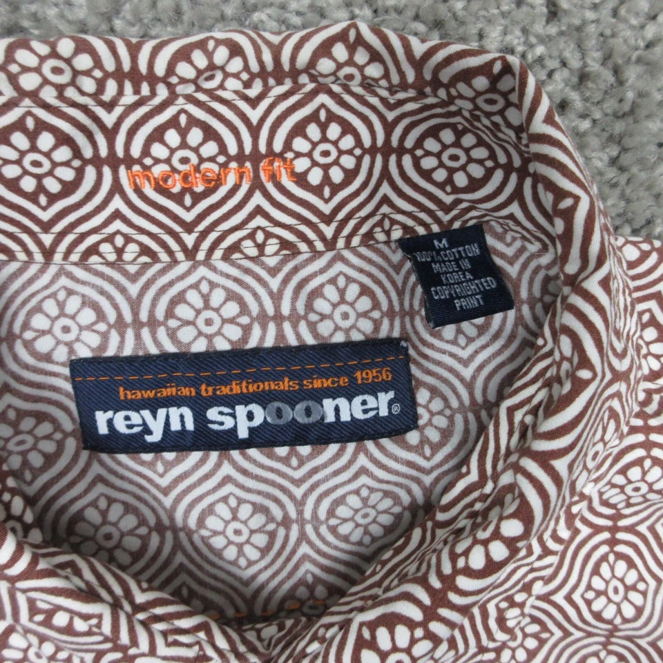 Reyn Spooner Shirt Mens Medium Red Geometric Modern Fit Tropical Aloha Tiki - Image 3 of 4