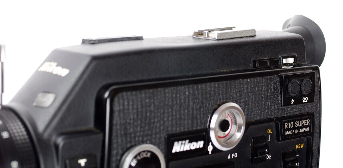 Nikon R10 Super Super 8 Movie Camera with Cine Nikkor Zoom Nikon R10 Super Super 8 Movie Camera with Cine Nikkor Zoom