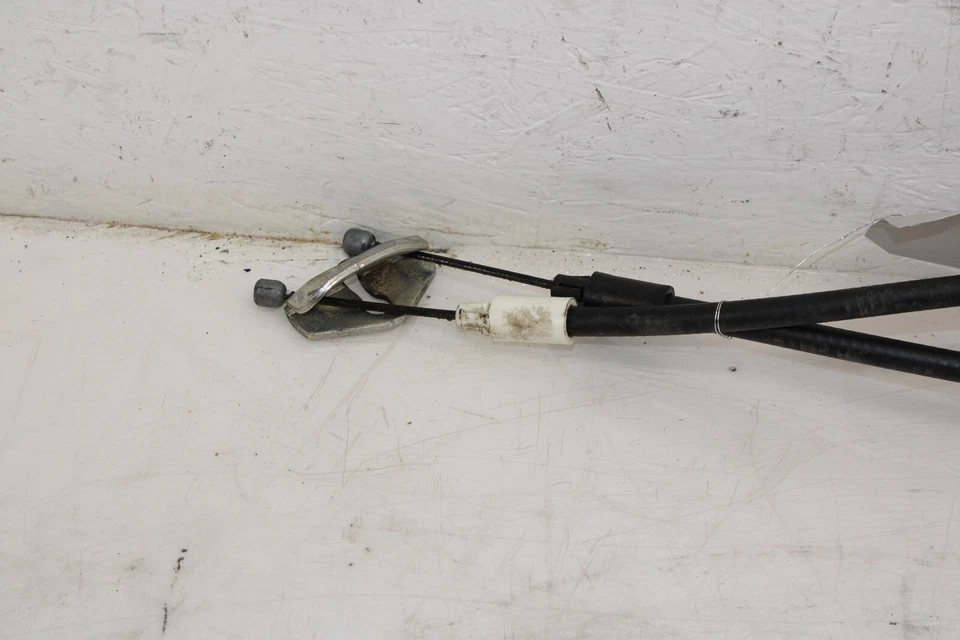 2012-2018 Ford Focus Parking Cable Set OEM HW48 - Image 3 of 4