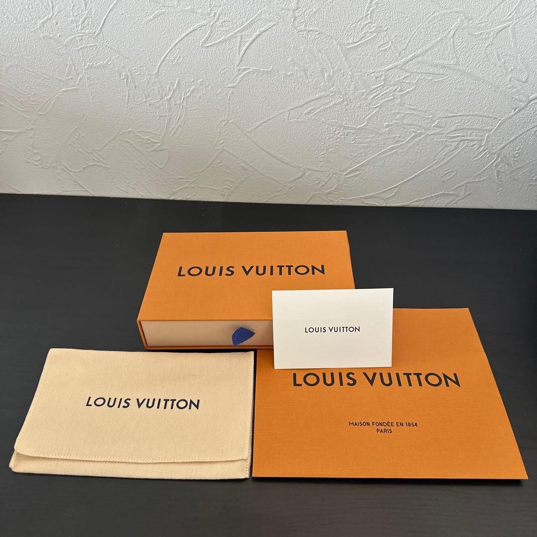 Louis Vuitton Compact Monogram Eclipse Hybrid Wal… - image 10