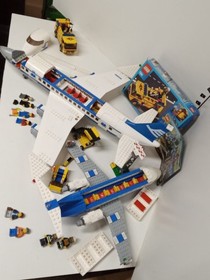 Lego City Airport Lot Passenger Planes 3181 7893 Fire Rescue 7891 W Minifigures