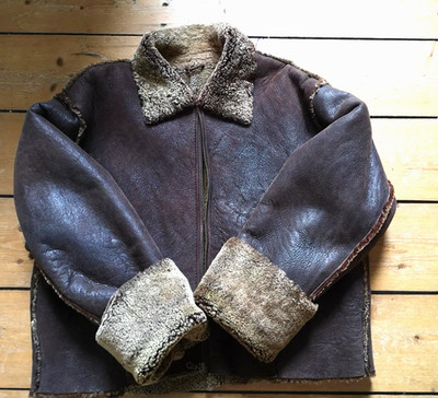 Echte Lammfelljacke Im Fliegerstil von S. Oliver in Kastanienbraun