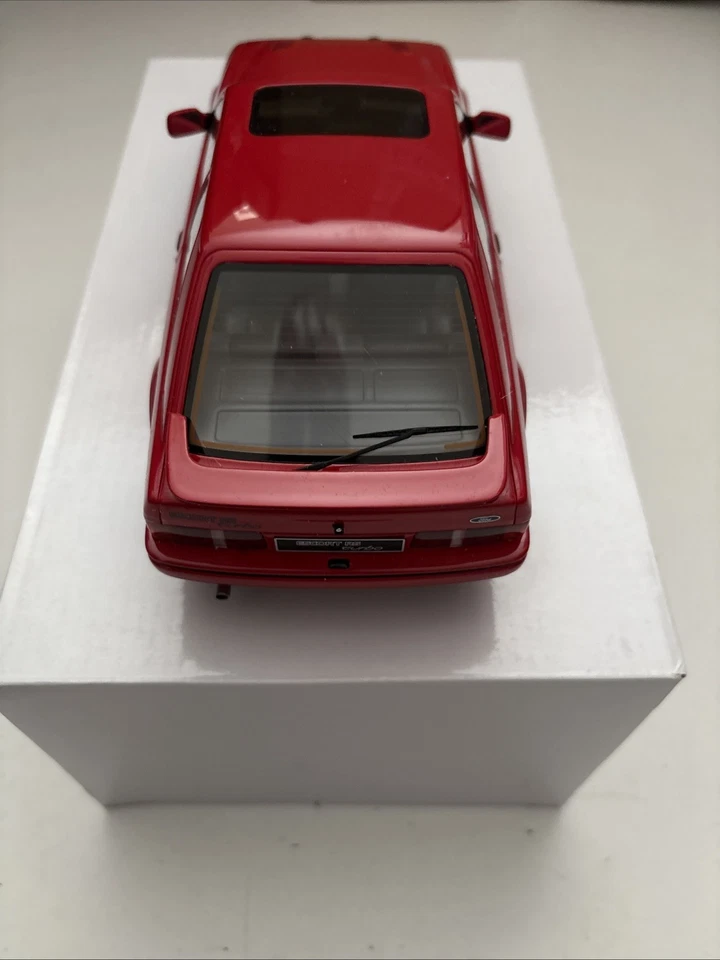 OTTO FORD ESCORT RS TURBO RED 1/18 SCALE OT826 - Image 3 of 4
