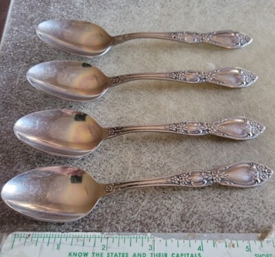 Wm A Rogers Deluxe Stainless Oneida Ltd. Huntington Teaspoon set of 4