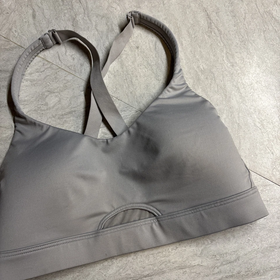 Victoria's Secret Victoria Sport Wireless Crossback Sports Bra Light Gray Small - Image 3 of 4
