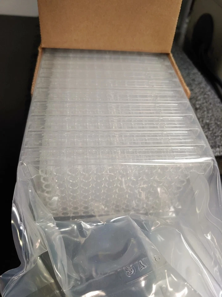 CORNING COSTAR 3361 Flat Bottom High Binding 96 Well Assay Plate 2021-10-05 - Image 3 of 3