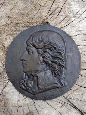 TRES RARE XIX DAVID D’ANGERS ANCIEN MEDAILLON BRONZE ST JUST CISELURE SIGNÉ - Photo 1/4