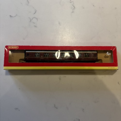 Hornby LMS 4114 Reisezugwagen Spur 00 | Condition: New