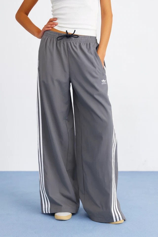 Adidas Oversized 3 Stripe Retro Adilenium Pants Small. Medium, Large, XL - Image 2 of 4