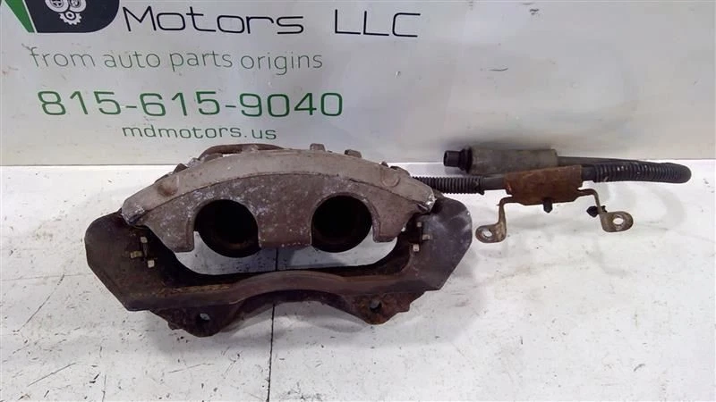 Pinza de disco de freno delantera izquierda Cadillac STS 2006-2009 OEM 18044096 Foto 2 de 4