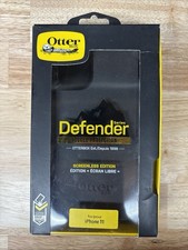 OtterBox Defender Series Phone Case Belt Holster for Apple iPhone 11 - Black