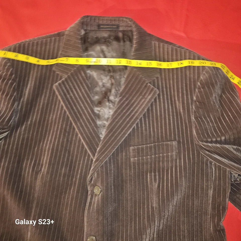 Chaqueta con botones de pana de terciopelo marrón vintage Vinci para hombre grande y alto Foto 2 de 4