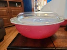Vintage PYREX 2 Qt Flamingo Pink Round Casserole Dish #024 with Glass Lid 684-C