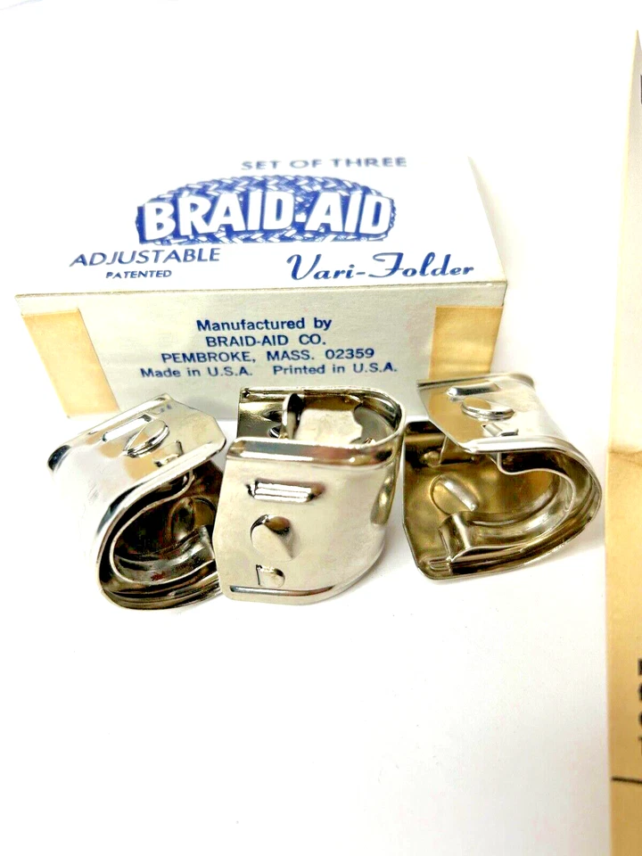 3 Braid-Aid Vari-Folders Fabric Folders Tools Braiding Rugs Loops Reel Aid Box - Image 4 of 4