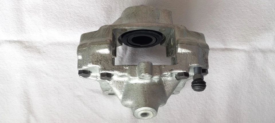 Mercedes 1987-97 CHASSI W124 тормозной суппорт задняя левая сторона водителя OEM ATE 230025 - Изображение 2 из 4