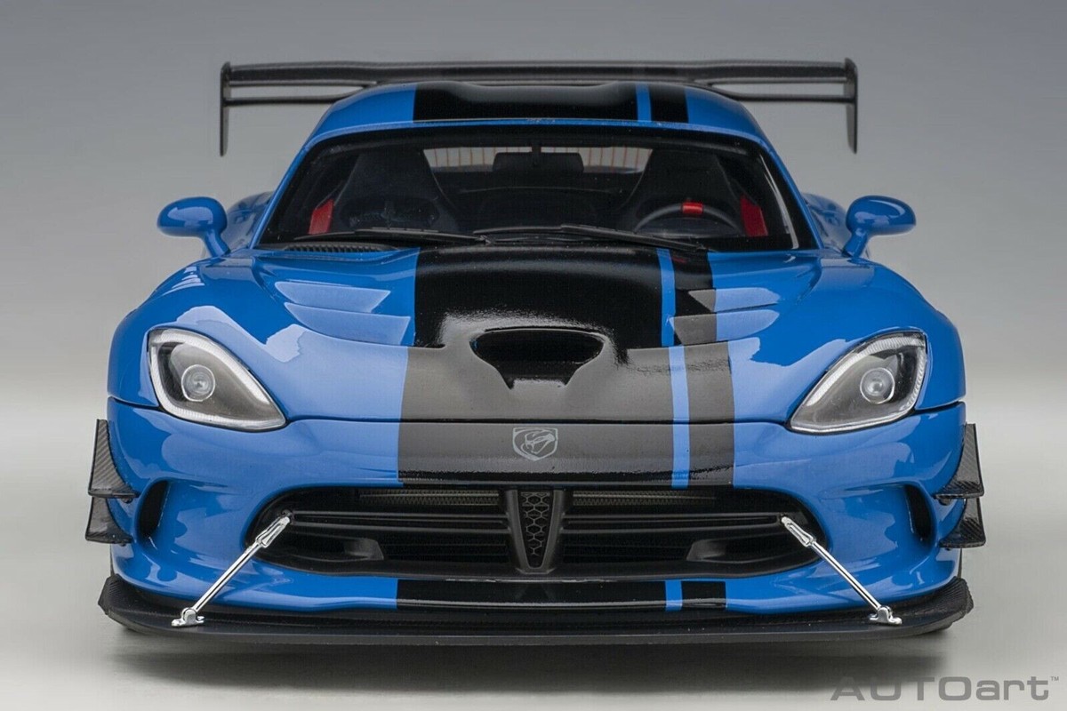 1/18 Dodge Viper ACR Competition 2017 Blue W/Black Stripes Model
