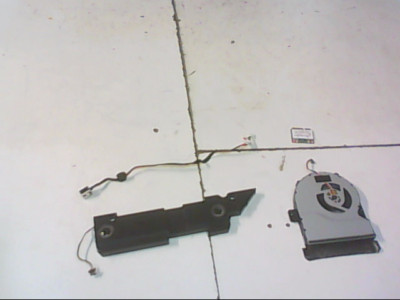 Lot De Pièces Informatiques - Occasion - Marque Toshiba (divers Composants)