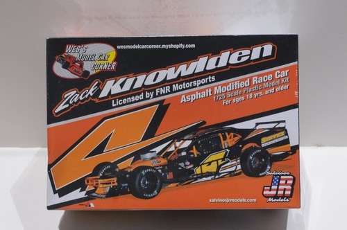 SALVINOS JR MODELS ZACK KNOWLDEN ASPHALT MODIFIED RACE CAR SCALE 1:25 MODEL KIT