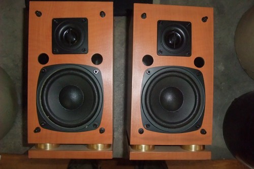 Fluance SX-HTB Surround Sound Bookshelf Speakers Home Theater Wood Tone - Picture 8 of 8