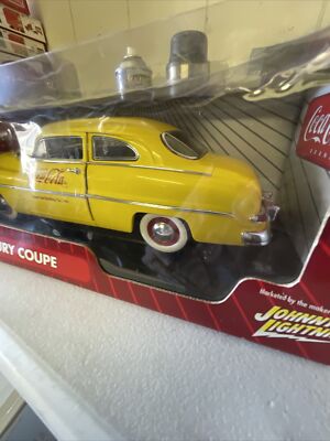 Coca Cola Johnny Lightning: 1949 Mercury Coupe 1/18 Diecast Model