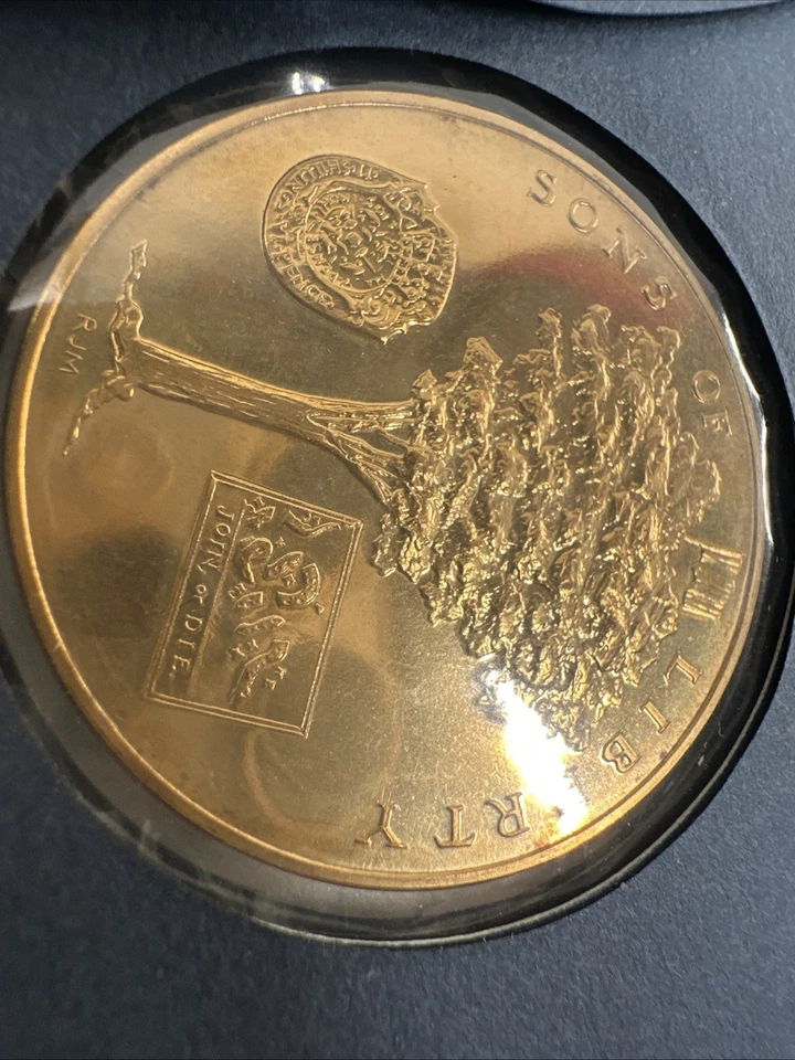 1972 American Revolution Bicentennial Commemorative Medal - Image 4 of 4