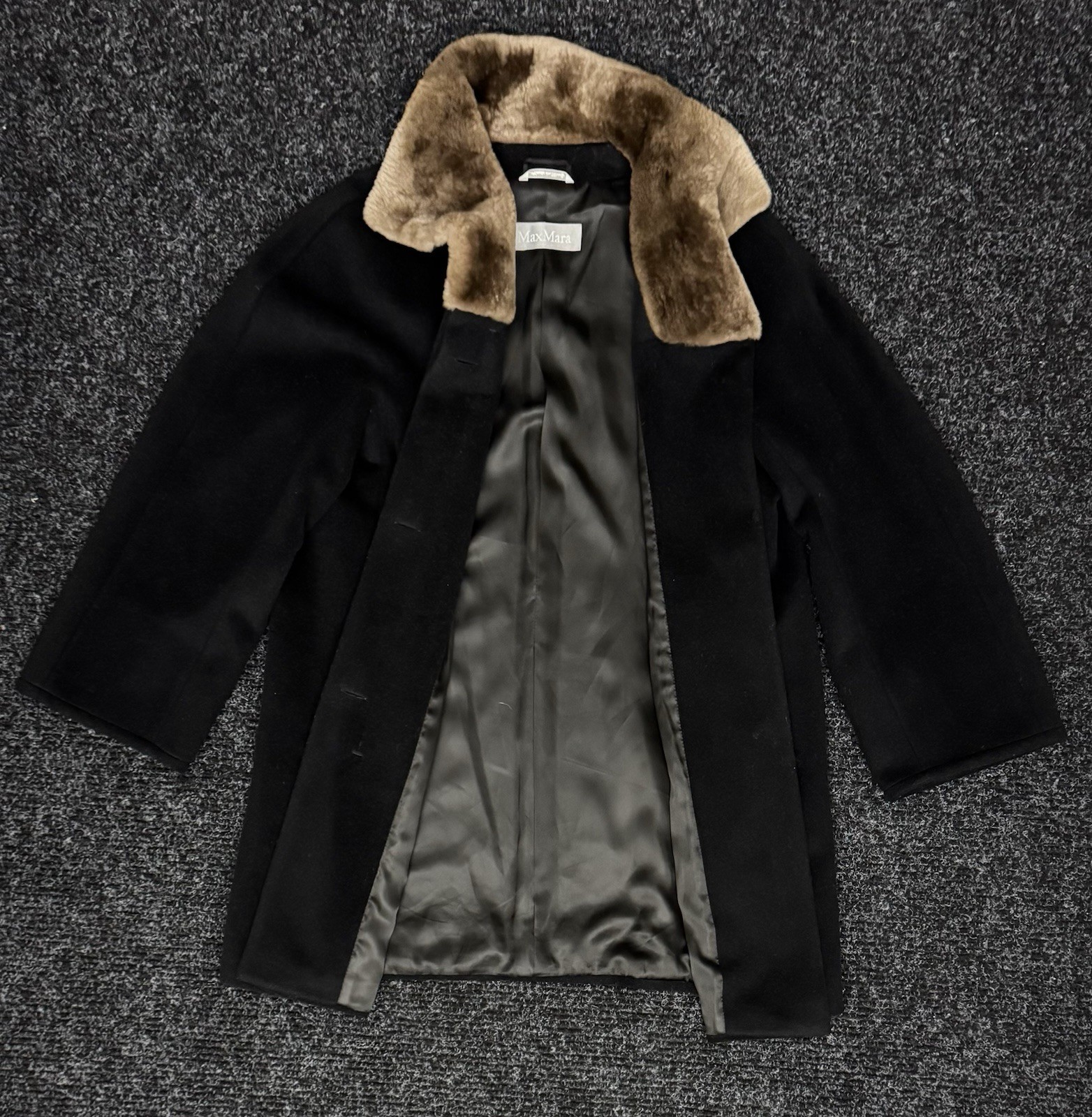 Max Mara Fur Collar Women Button Up Virgin Wool Coat Size 8