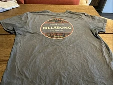 Billabong Premium Quality Surf Supply Crewneck Short Sleeve T-Shirt size Large