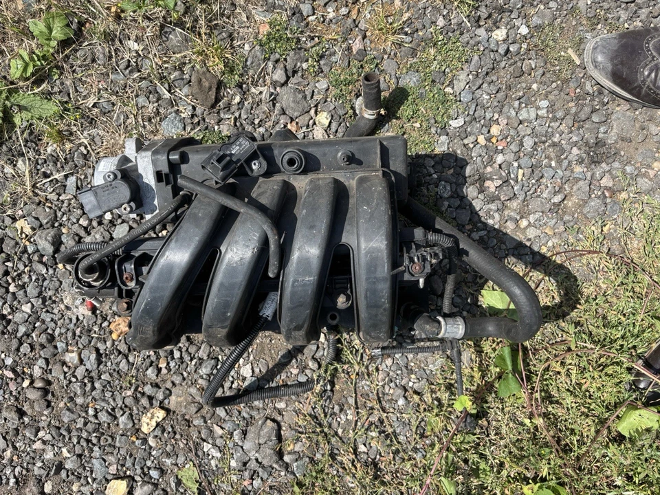 COLECTOR DE ADMISIÓN GASOLINA 1.3 ORIGINAL COMPLETO FORD KA MK1 2002-2008 552183120 Foto 4 de 4