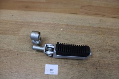 Suzuki GSX1100G GV74A 91-96 43501-45C00 Fußraste vorne rechts 421