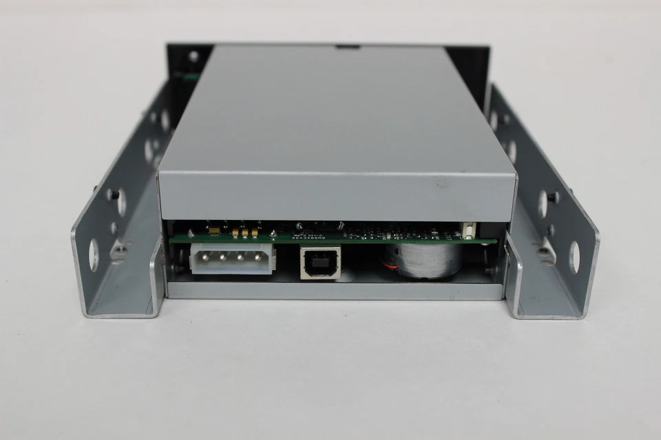 IMATION RDX USB INT INTERNATL RDX USB DOCKING STATION 5.25 USB2.0 27138 - Image 2 of 4