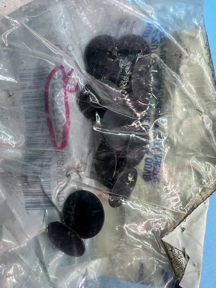 (10) Retenedor Genuino GM 25655537 Foto 2 de 2