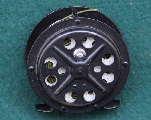 Vintage Pflueger Medaillengewinner 1774 Fliegenrolle USA kostenloser Versand - Bild 2 von 2