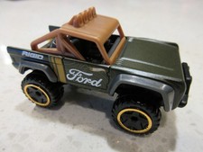 Ford Bronco 2025 personalizado 4x4 todo terreno 1:64 diecast tacos de barro Hot Wheels
