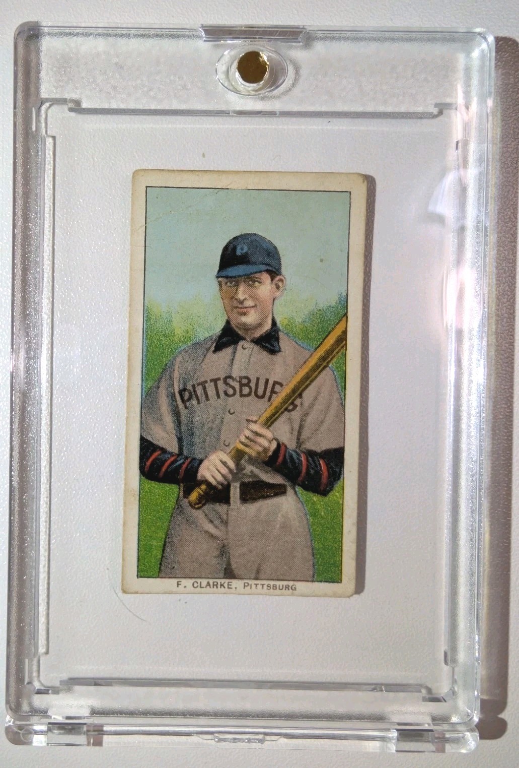 Vintage 1909-11 T206 Fred Clarke 150 Back Holding Bat Piedmont Tobacco  Rare