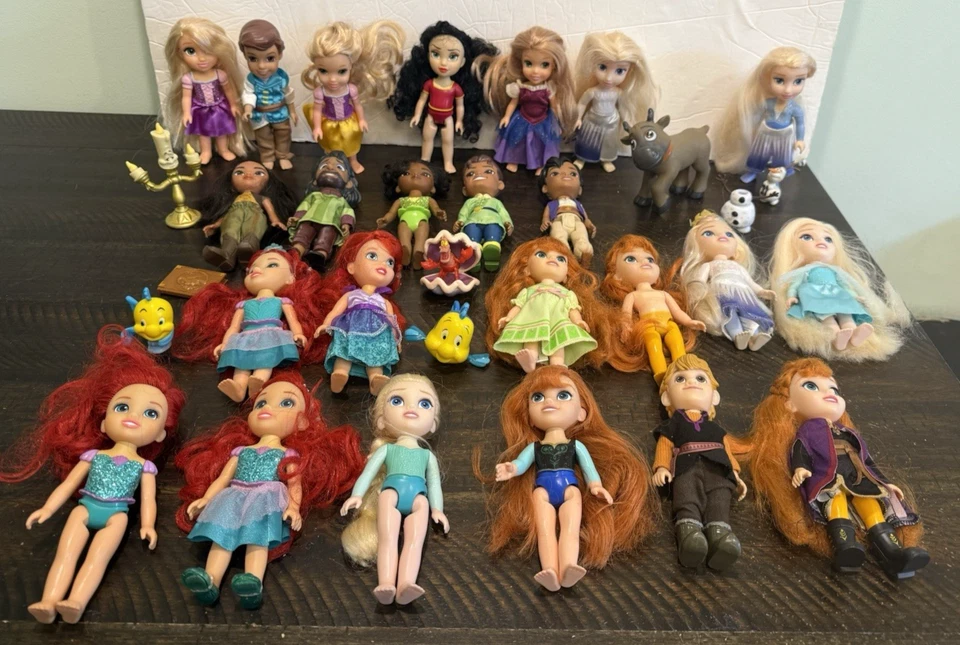 Difícil de Encontrar Muñeca Disney Pequeña Anna Elsa Kristoff Flynn Aladdin, Tiana Lote 32 Unidades Foto 2 de 4