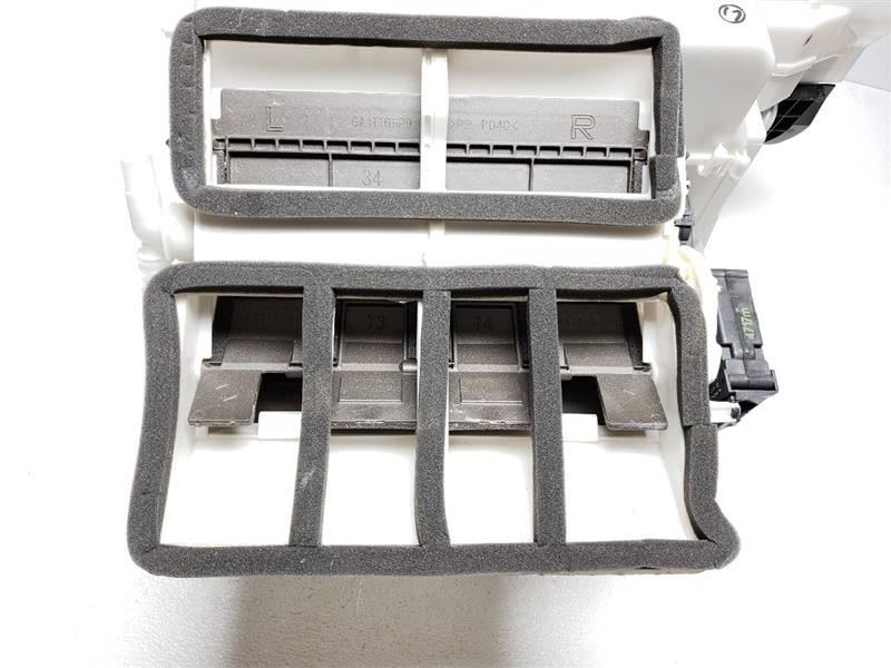 23.ha.ma様 Amazon.com: BURFLO 32V 1560mA 0957-2105 Ac Adapter 0957-2269