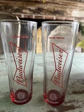 Set of 2 Budweiser Pint Glass Set 'This Bud's For You'  16 oz. Red Ombre