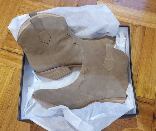 Brand New French Connection Leather Mica Cowgirl Boots, Size 39 (RRP $199.95) - Picture 8 of 11