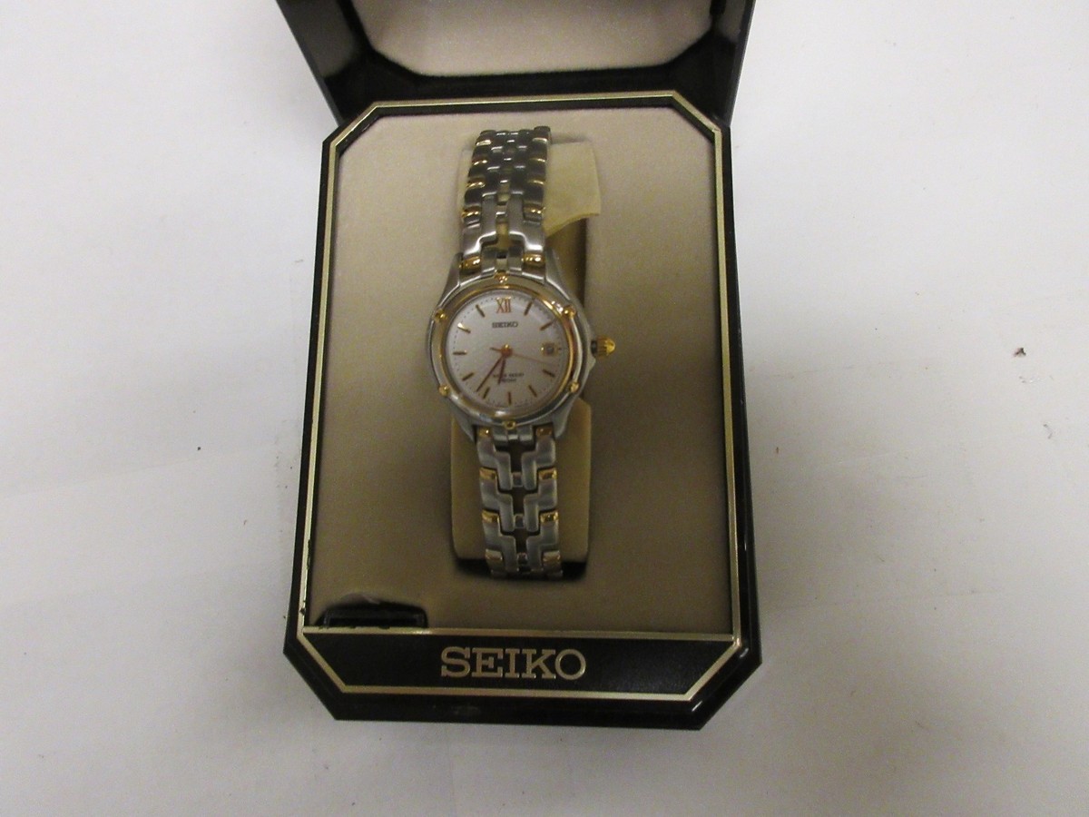 Seiko Women's Silver Stainless-Steel Japanese Quartz Fashion