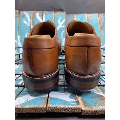 Cole Haan Men display picture 3