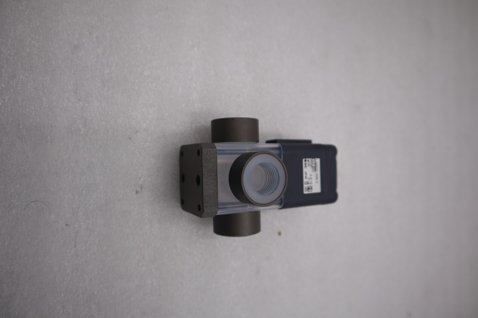 SMC LVA200-02N-C Solenoid Valve NEW UNIT STOCK G999A