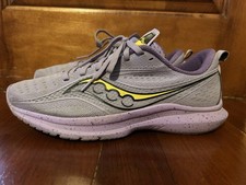 Saucony Kinvara 13 Women  s Running Shoe- Size 9.5-purple
