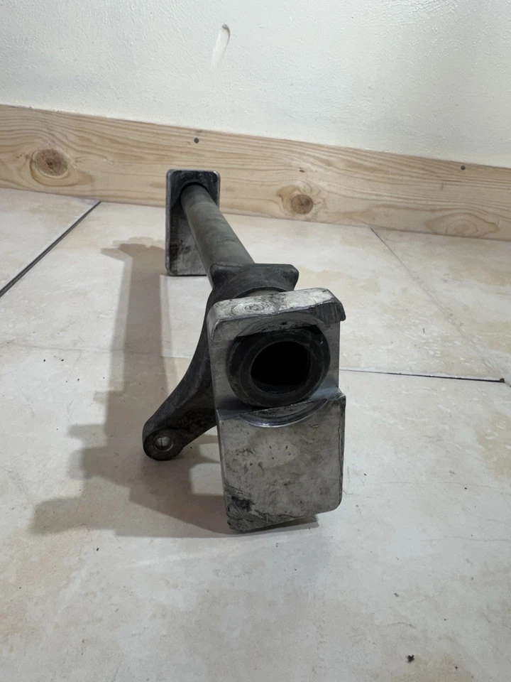 2001-2003 Suzuki GSXR600 GSXR 600 Rear Wheel Axle Tube Bolt - Image 4 of 4