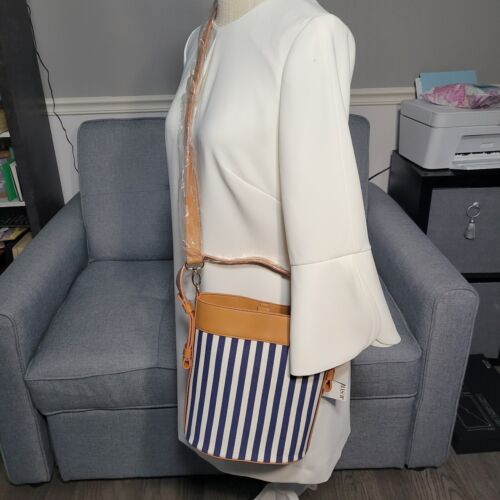 New Justfab bucket bag - Picture 2 of 9