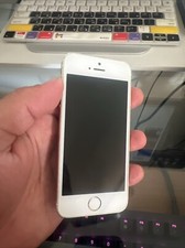 Apple iPhone 5s - 16 GB - White Unlocked 