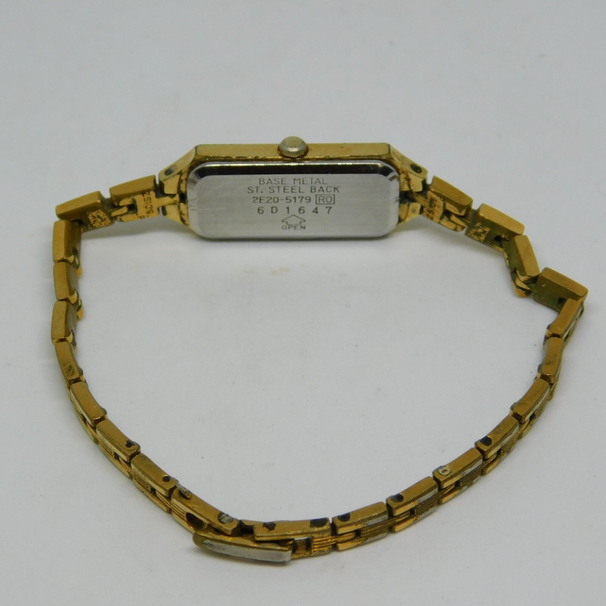 SEIKO 2E20-5179 Women’s Rare Vintage Bracelet Wristwatch Working New Battery SOLD Stunning 1986 Seiko ladies tank watch ✨. The size and  main image 3