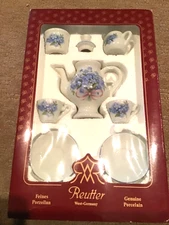 Vintage 8-pc REUTTER Porcelain Forget-Me-Nots Child’s Tea Set, West Germany NIB