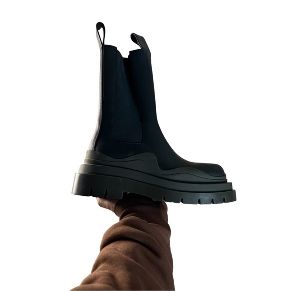AUTHENTIC Bottega Veneta Tire Chelsea Boot NWT Women's Size