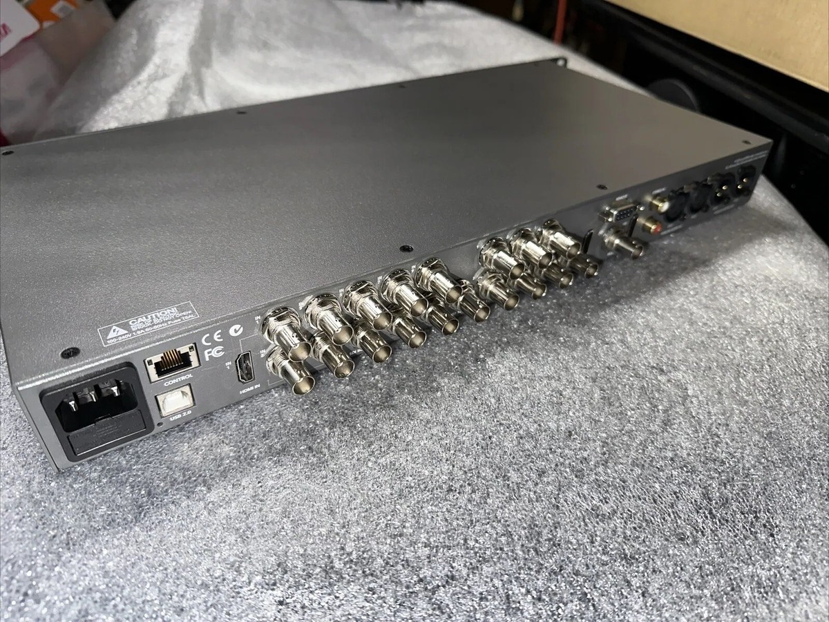 BMD ATEM 1M/E Production Studio 4K セール中 Blackmagic Design ATEM 1 M/E Production Studio 4K SWATEMPSW1ME4K