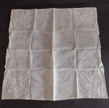 Vintage Hankie Handkerchief Cream Floral Embroidered Corners Large 15 X 15